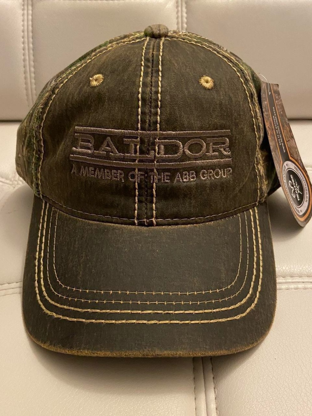 Real tree Brown Hat Brand New